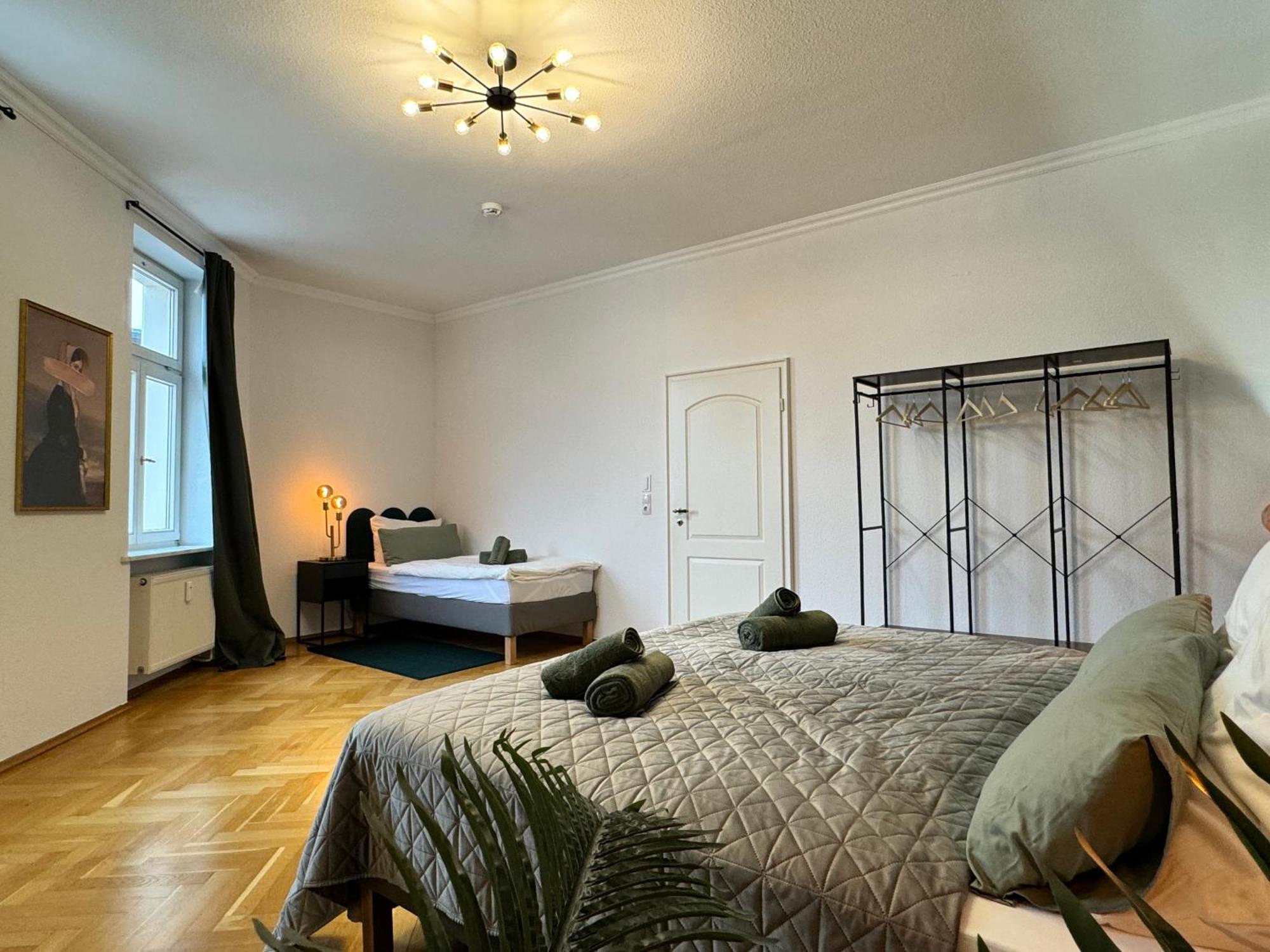 Rebelrents #4 Design Trifft Komfort - Einzigartiges Ferienapartment In Der Nahe Des Hauptbahnhofs Halle  Extérieur photo